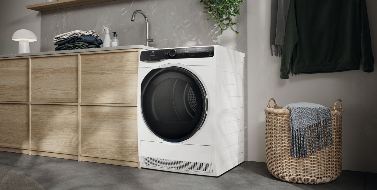 Inteligentna pielęgnacja z suszarką AbsoluteCare pomaga utrzymać ubrania w doskona